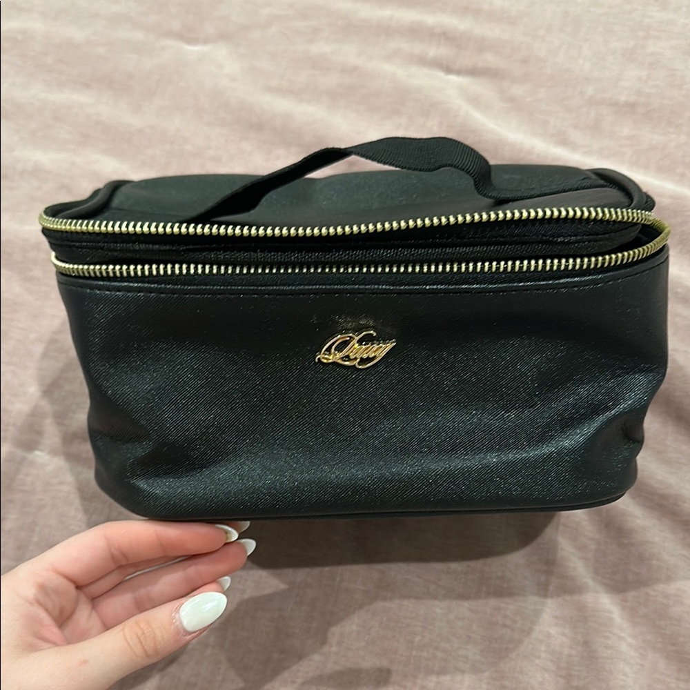 Luxy Black and Gold Hair Rollers Travel Bag